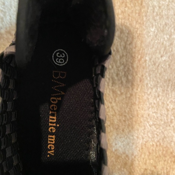Bernie Mev. shoes…size 8.5 US (39 Europe) never worn! - Picture 4 of 6
